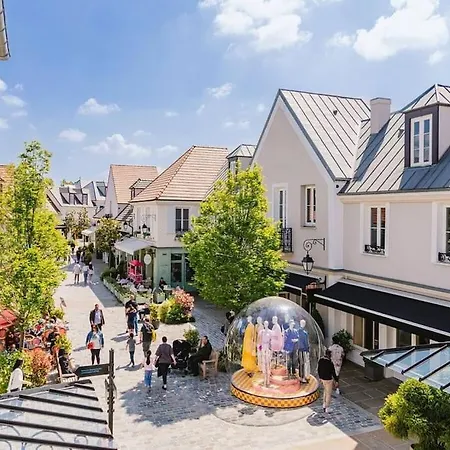 Cosy Proche Paris, & Asterix Chelles